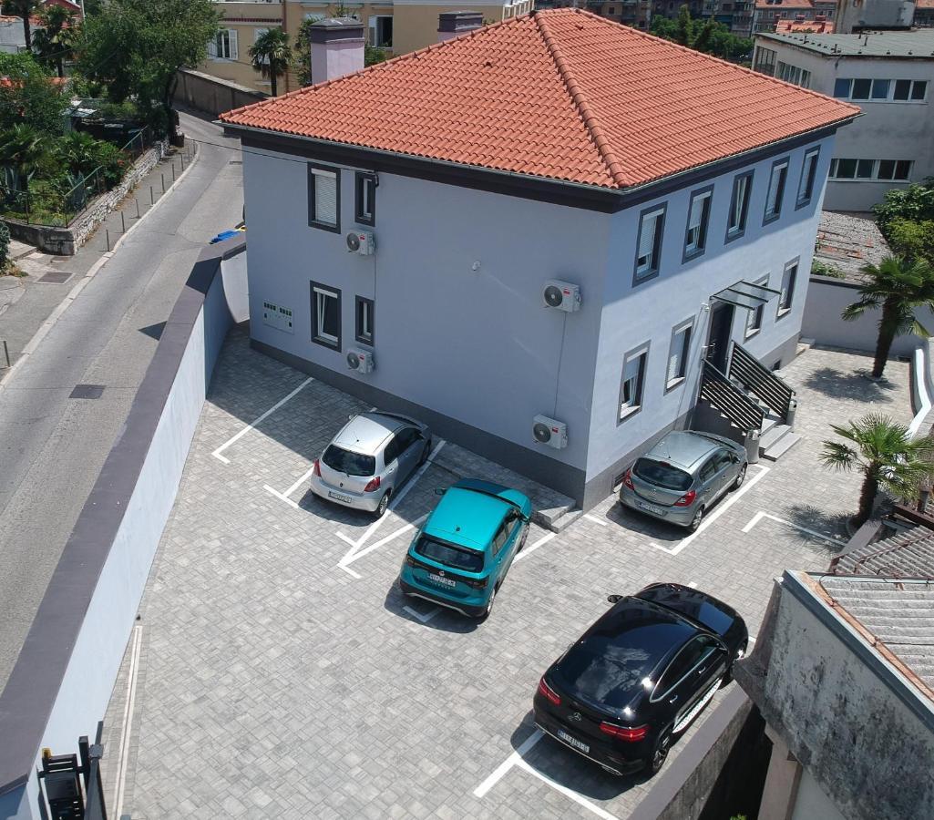 Apartment Agostini - Self Check-in - Gated Parking On Site Rijeka