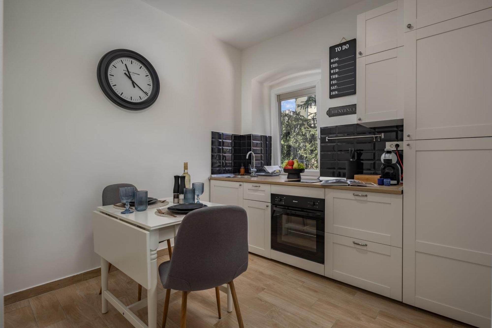 Apartment Agostini - Self Check-in - Gated Parking On Site *