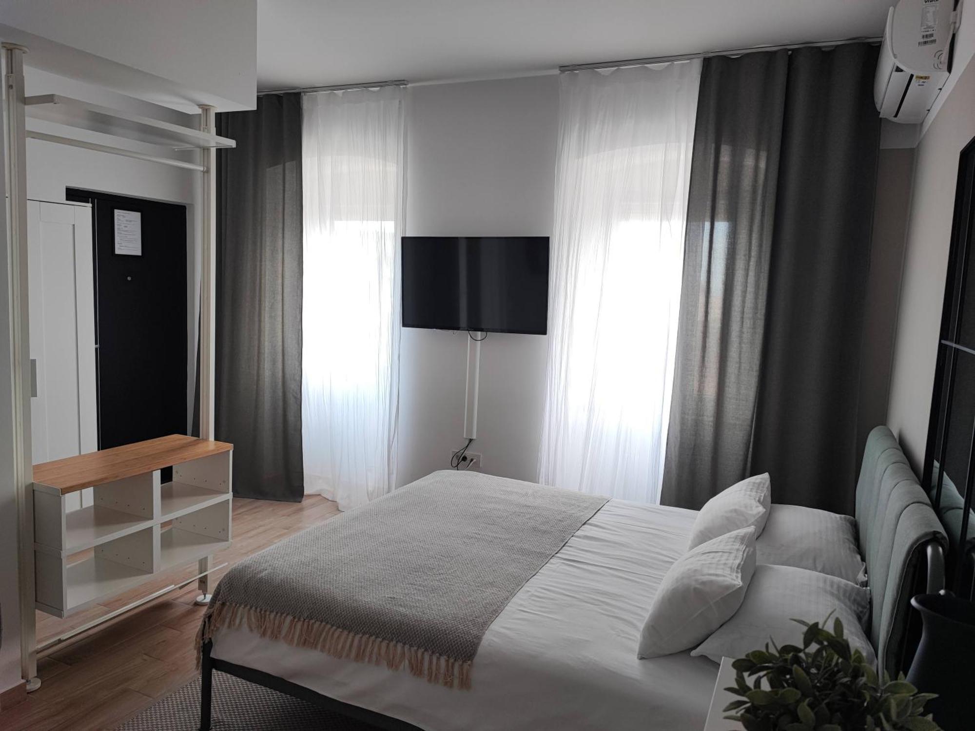Apartment Agostini - Self Check-in - Gated Parking On Site *