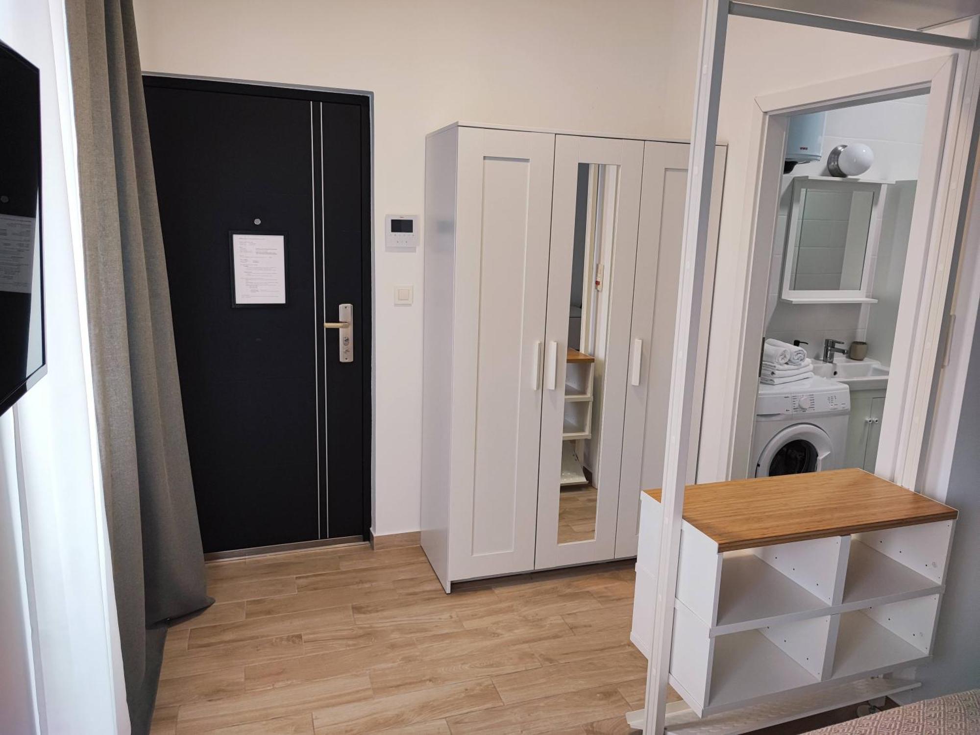 Apartment Agostini - Self Check-in - Gated Parking On Site Rijeka